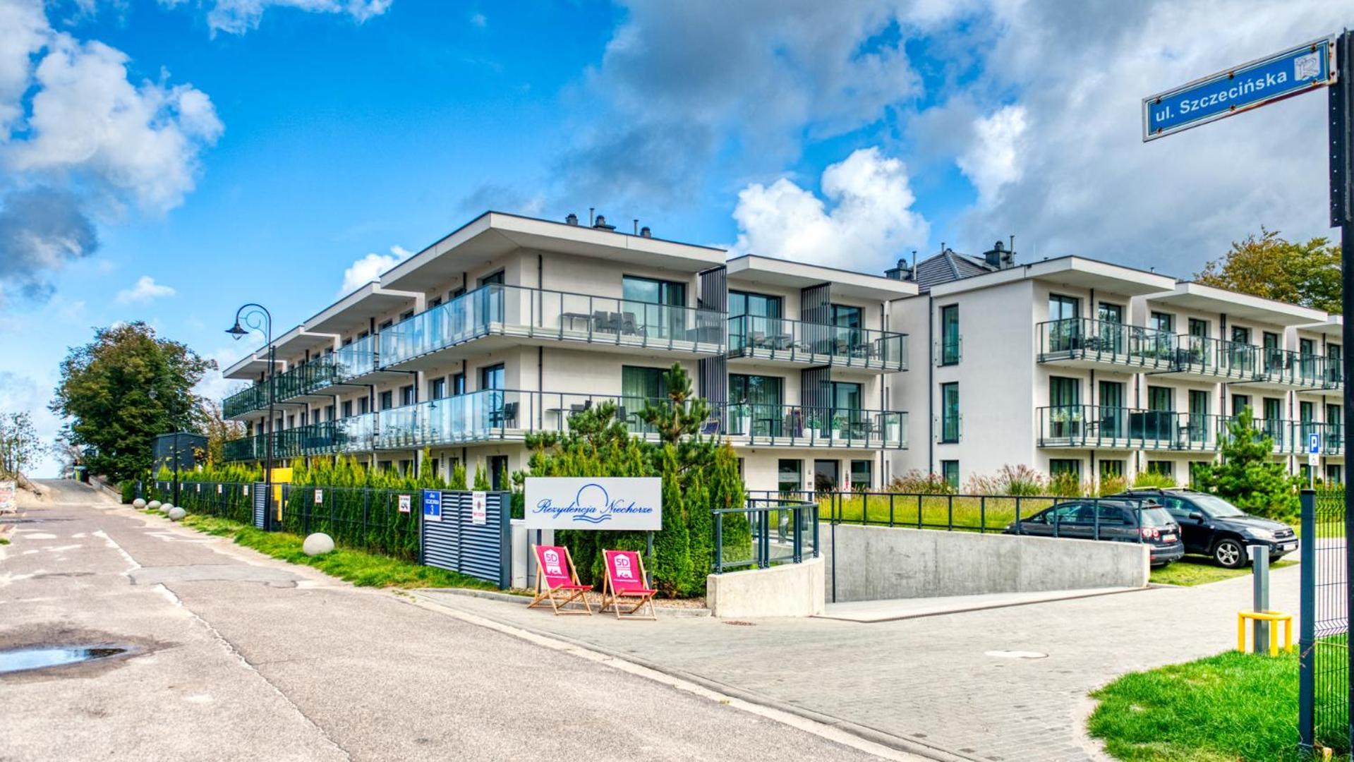 Rezydencja Niechorze 129 - 5D Apartamenty Exterior foto